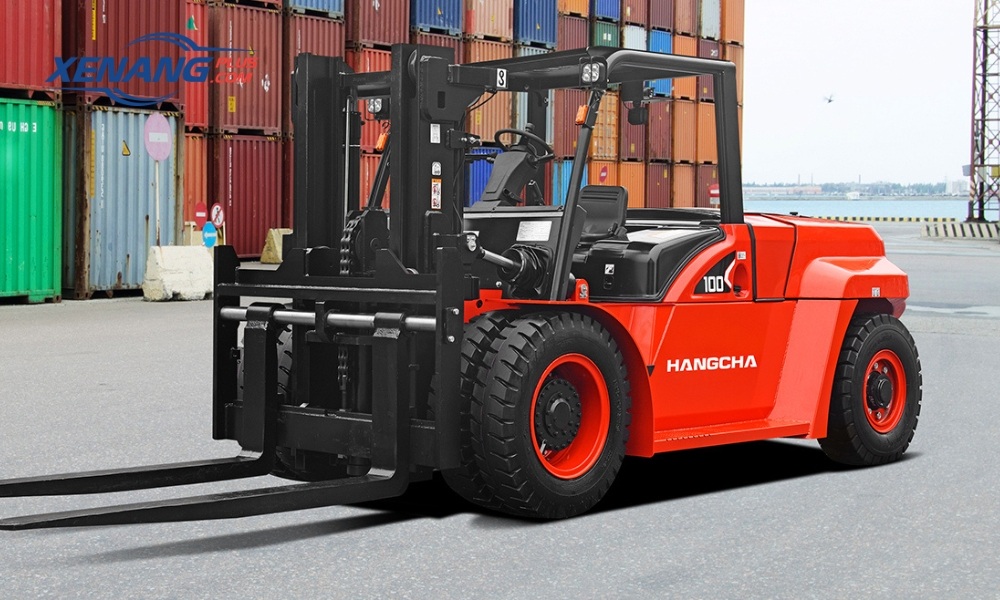 Xe nâng chui container Hangcha đáp ứng hiệu quả nhiều môi trường làm việc từ cảng đến kho bãi