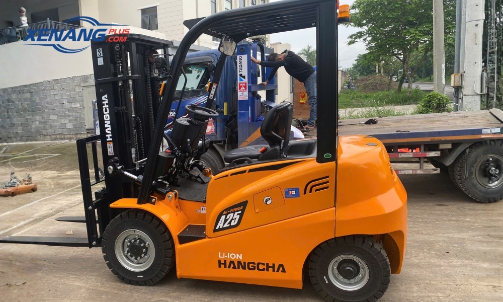 Xe nâng điện 2.5 tấn Hangcha tối ưu hiệu suất và đảm bảo vận hành ổn định lâu dài 