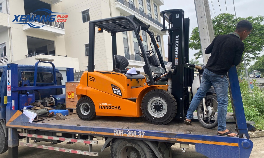 Xe nâng 2.5 tấn chạy điện của Hangcha vượt trội về hiệu suất, bảo hành và chi phí vận hành so với nhiều sản phẩm cùng phân khúc 