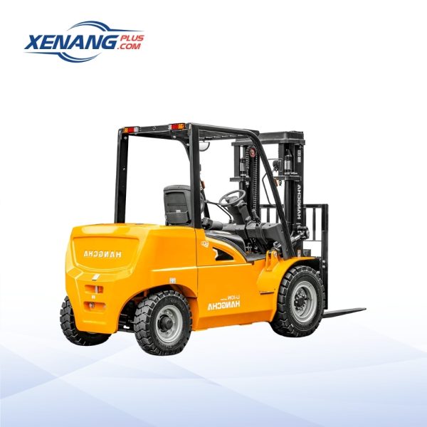 xe nâng điện 4 tấn