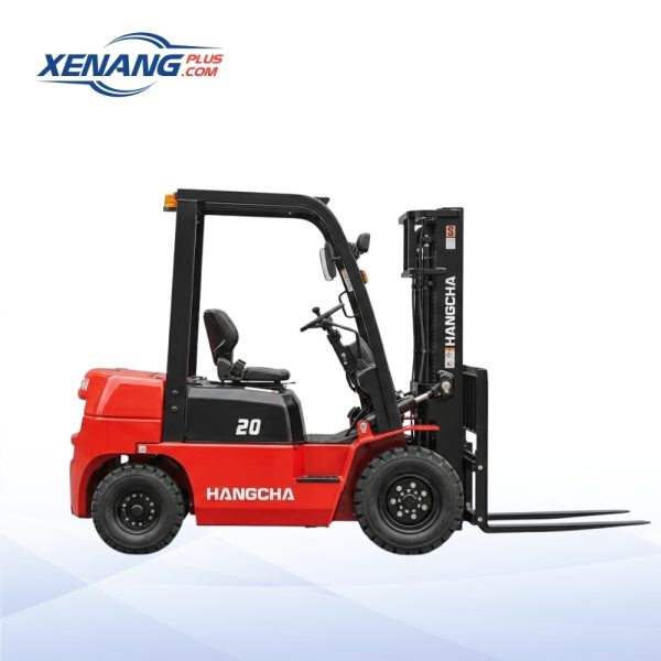 xe nâng dầu 2 tấn