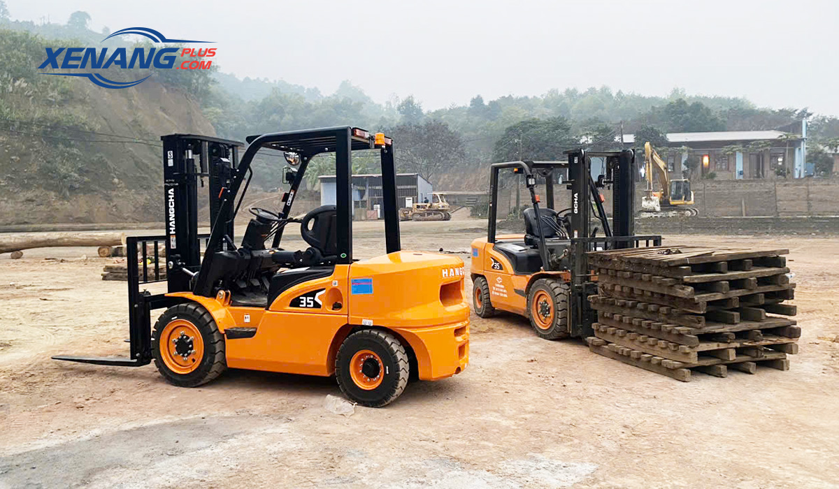 Xe Nâng Plus chuyên cung cấp xe nâng dầu 3.5 tấn Hangcha uy tín