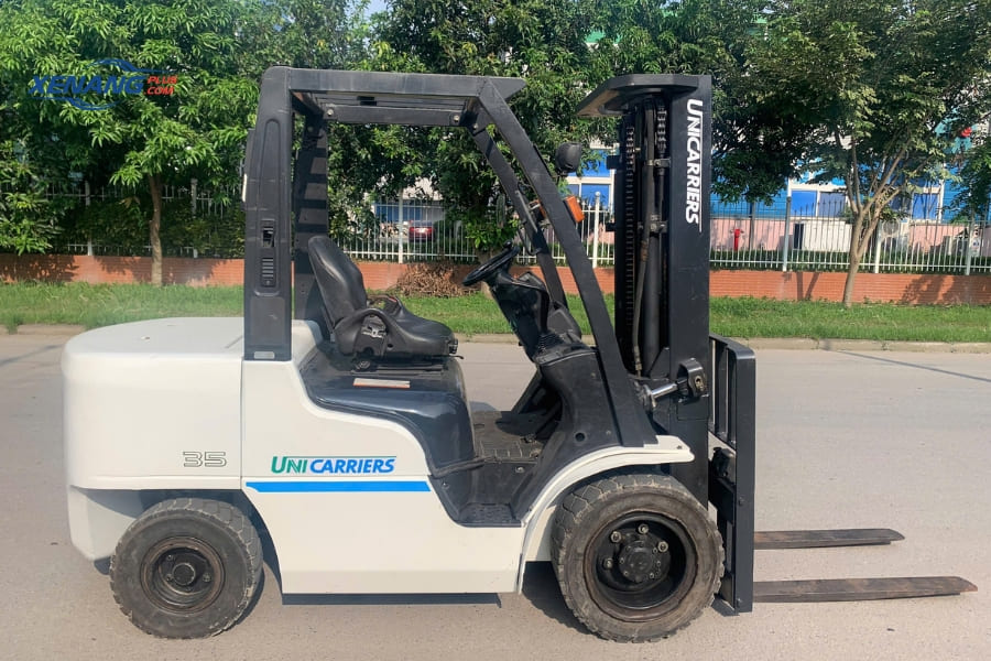 Xe nâng UniCarriers