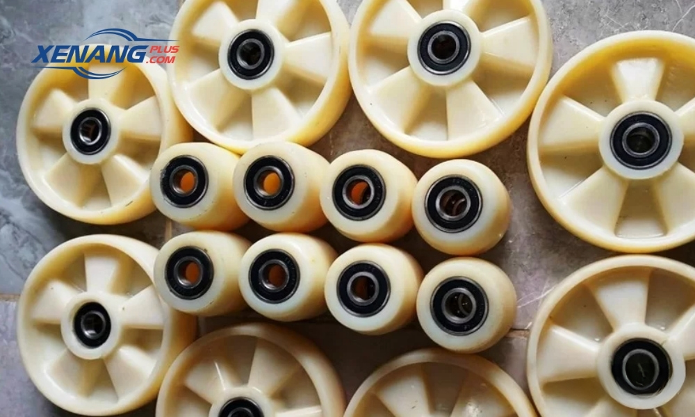 Thay bánh xe nâng tay đúng cách sẽ giúp tăng độ bền và hiệu suất sử dụng