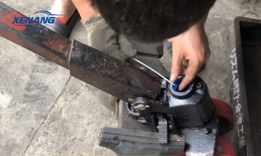 Bôi trơn đúng cách giúp phớt dễ lắp và tăng độ bền khi vận hành