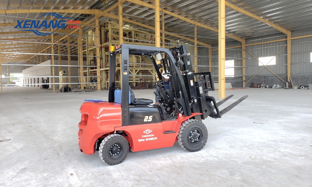Hợp đồng thuê xe nâng rõ ràng giúp doanh nghiệp kiểm an tâm vận hành và tránh các tranh chấp phát sinh