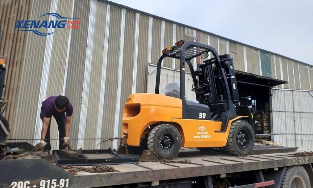 Doanh nghiệp tại Đà Nẵng nên thuê xe nâng có thương hiệu để đảm bảo khả năng vận hành tốt.