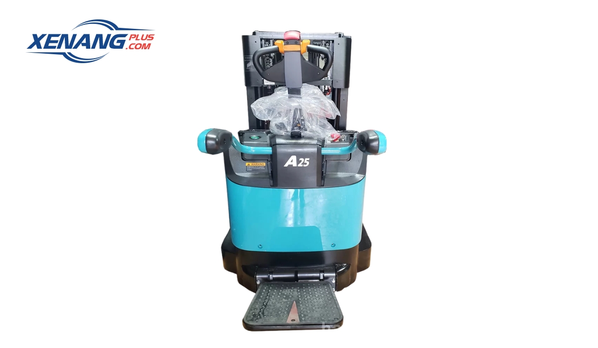 Xe nâng tay cao 2.5 tấn Lithium-ion sử dụng pin Lithium-ion tiên tiến