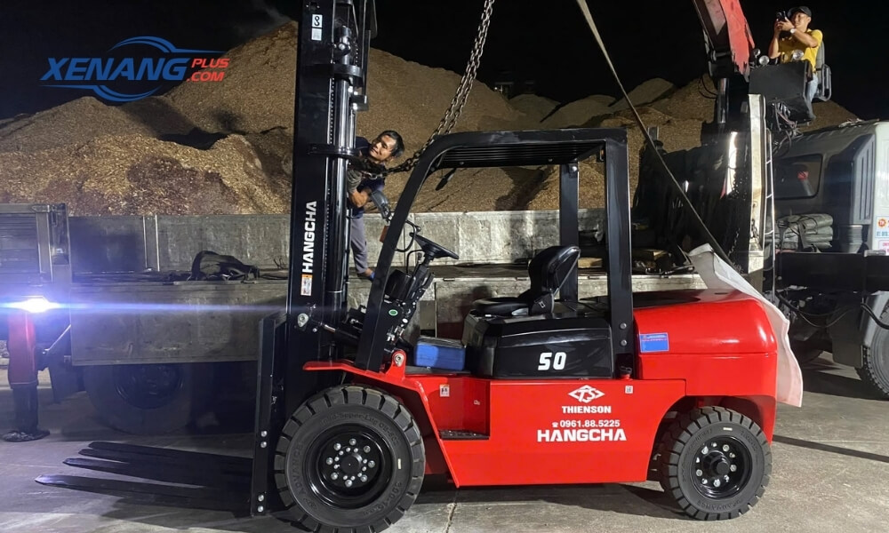 Kiểm tra và bảo dưỡng xe nâng định kỳ giúp hạn chế sự cố kỹ thuật