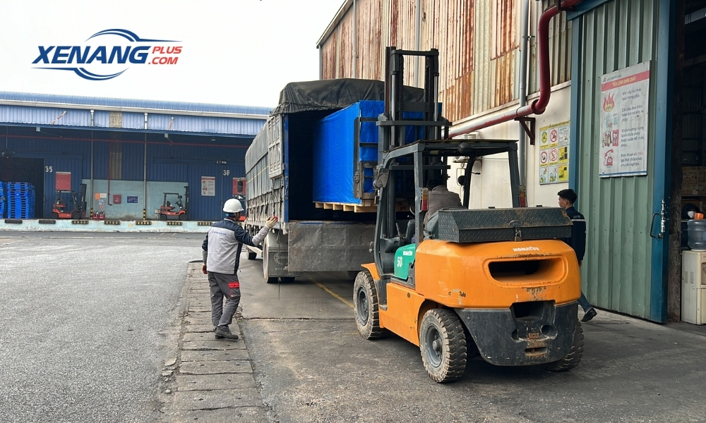 Lựa chọn đúng loại càng nâng giúp đảm bảo khả năng chịu tải của xe